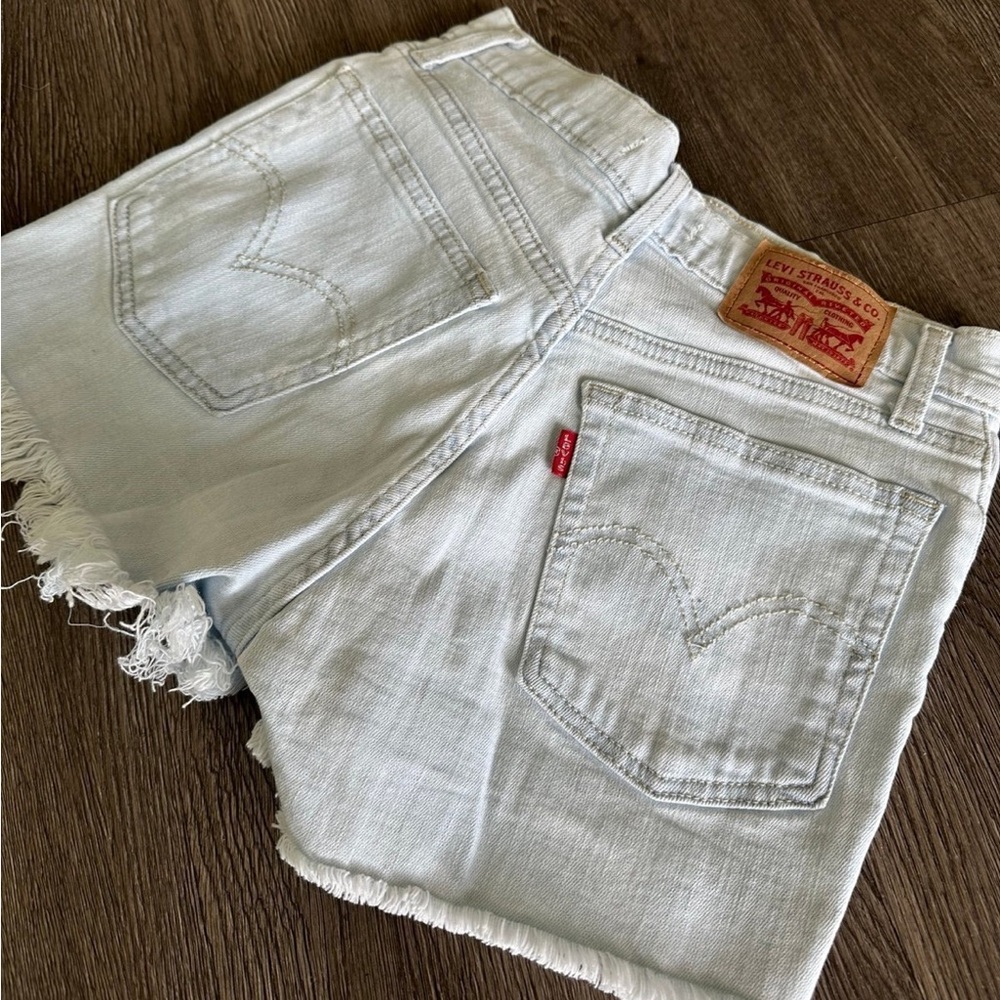 Levi's shorts